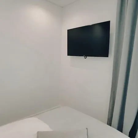Apartament Brand New In Center.
